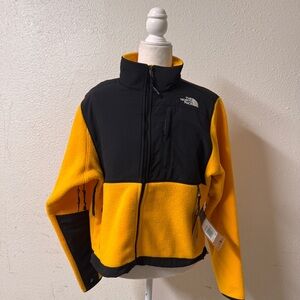 The NorthFace Denali Retro full zip thick fleece  Gold/Black Womens  M Jacket